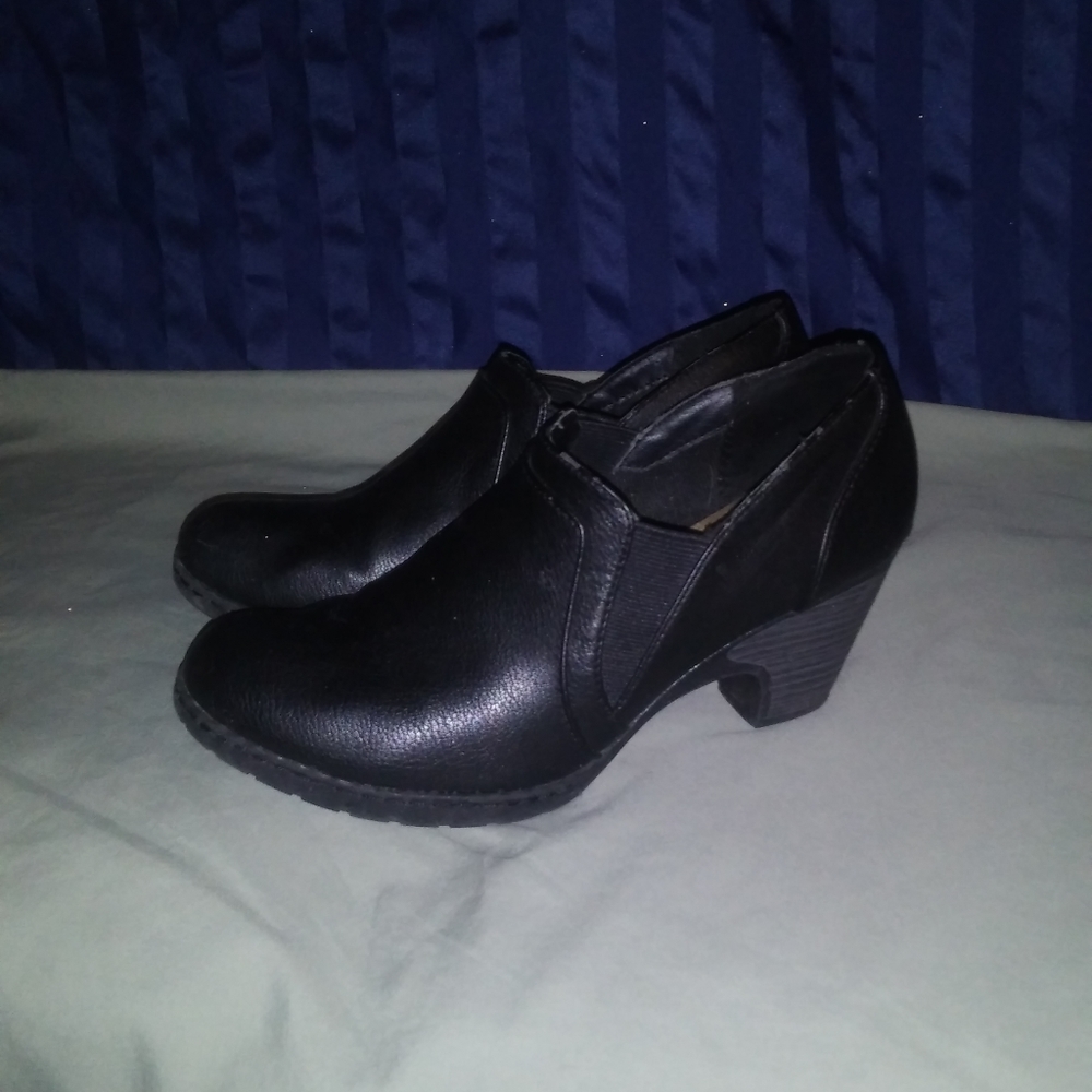 Women's Croft & Barrow Ortholite Morgan.Black. 8.5